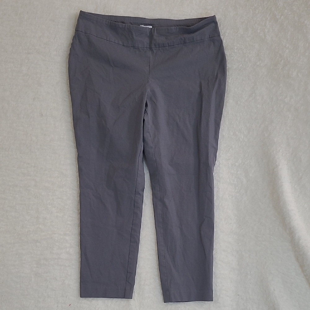 Crown & Ivy Gray Pullon Ashley Ankle Pants size 16